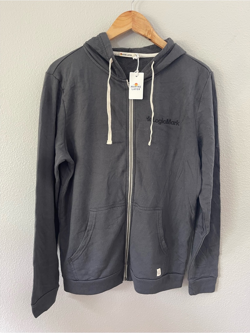Marine Layer Mens Afternoon Full Zip Hoodie Size M NWT Asphalt Grey